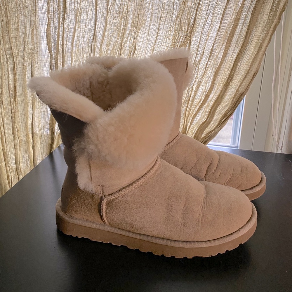 Uggs Bailey Button II Boot
